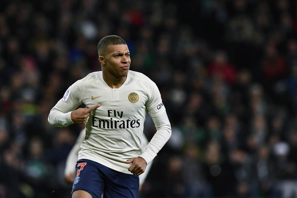 30万亿美元的美债火山：表面平静，内里熔岩奔涌？